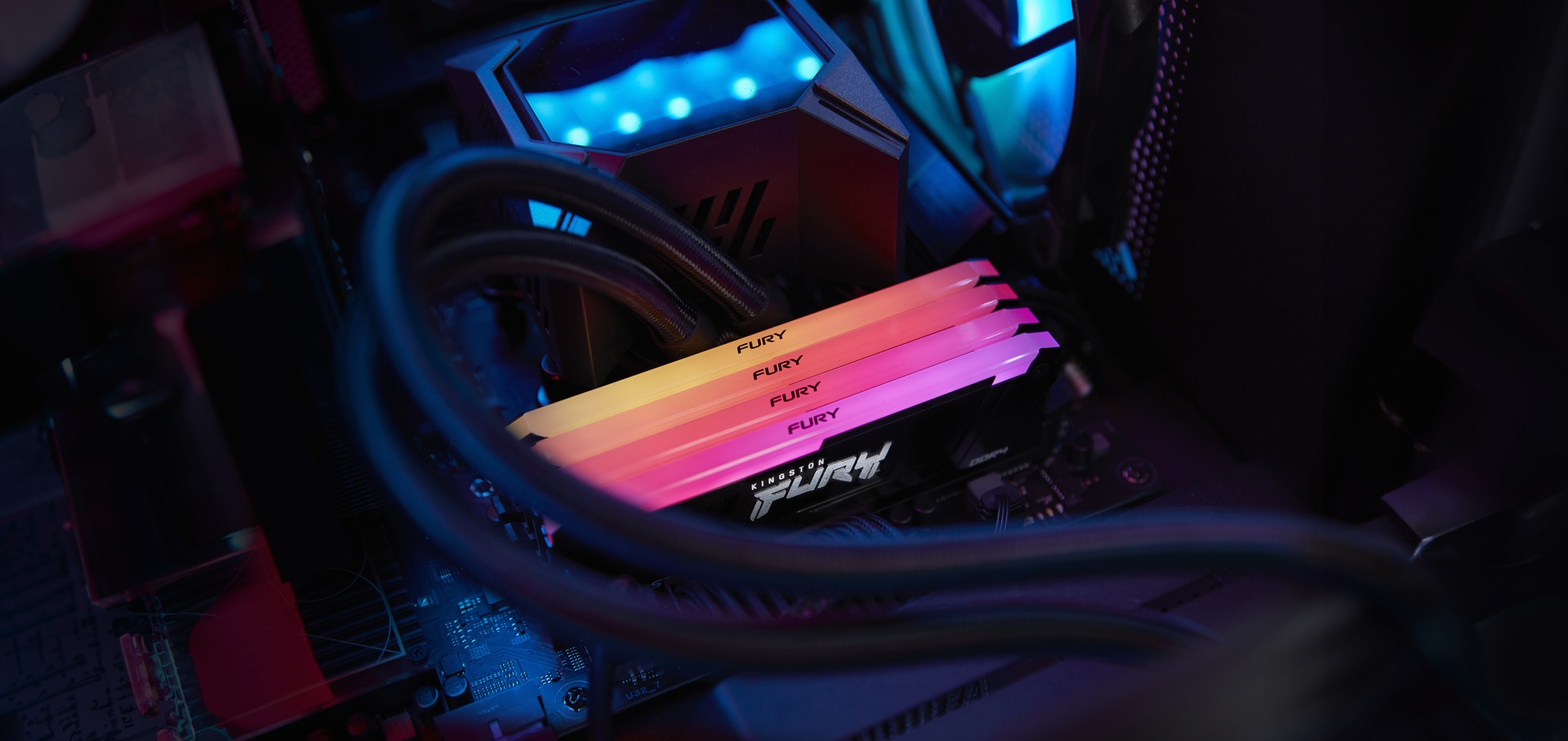 Kingston 32GB 3600MT/s DDR4 CL18 DIMM (Kit of 2)FURY Beast RGB — miniatuur 4